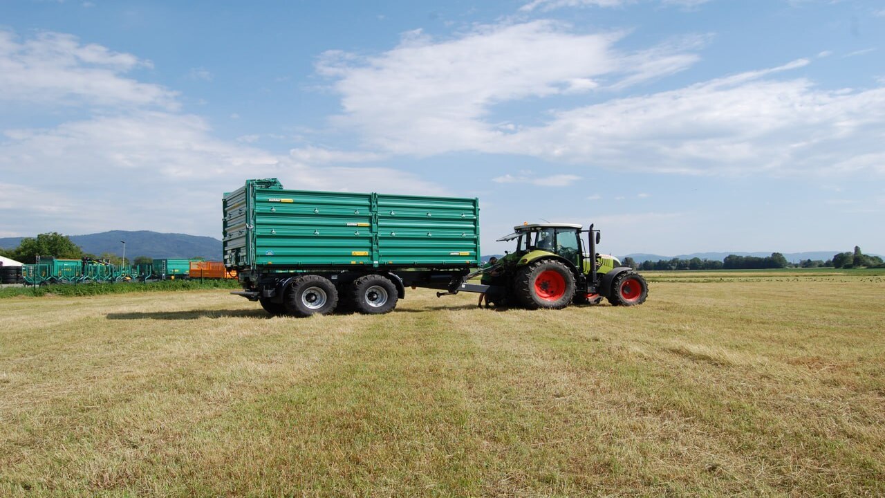 Трьохсторонній тракторний напівпричіп OL TDK 160